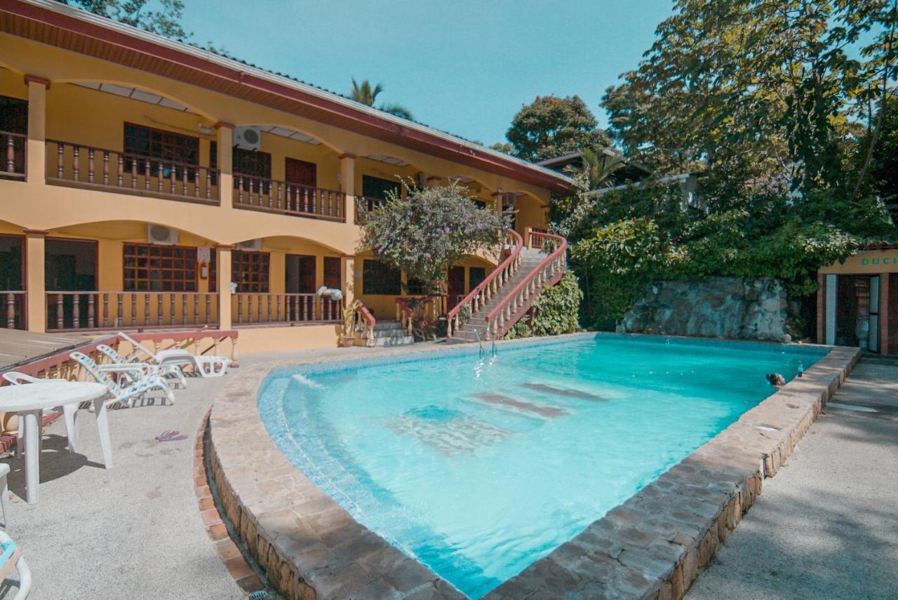 Hotel Tres Banderas Manuel Antonio Extérieur photo