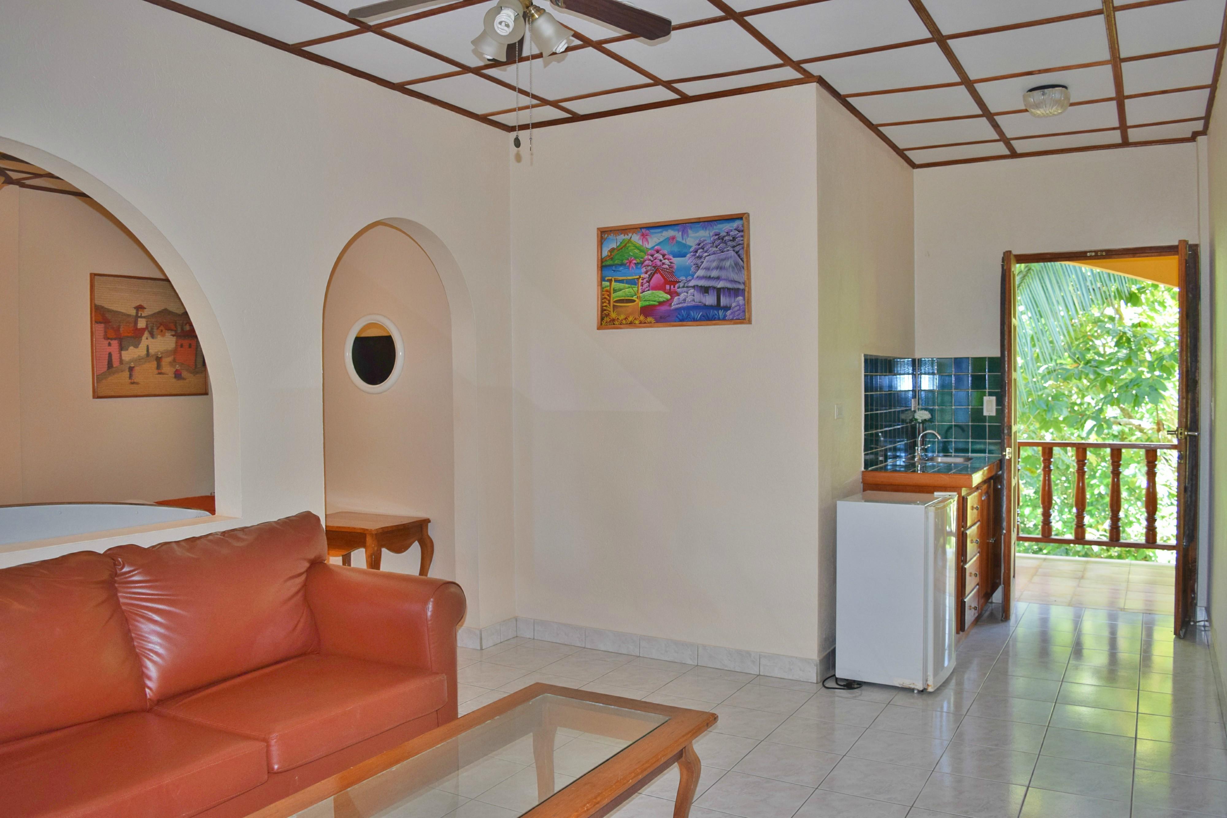 Hotel Tres Banderas Manuel Antonio Extérieur photo
